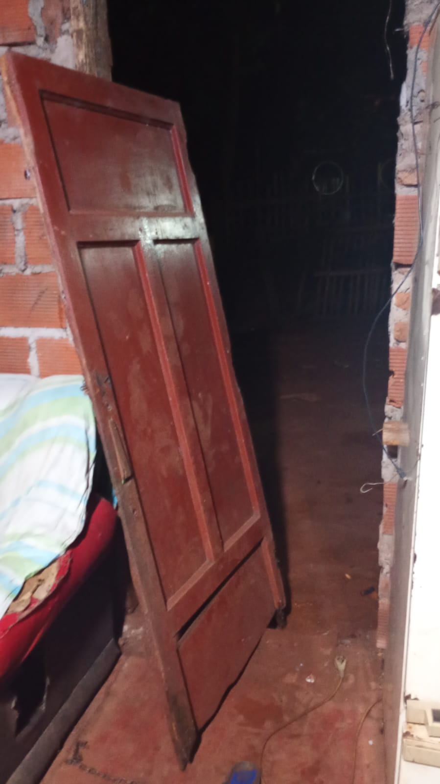 Oberá: atraparon a dos ladrones que rompieron el ingreso de una vivienda para llevarse dinero 2